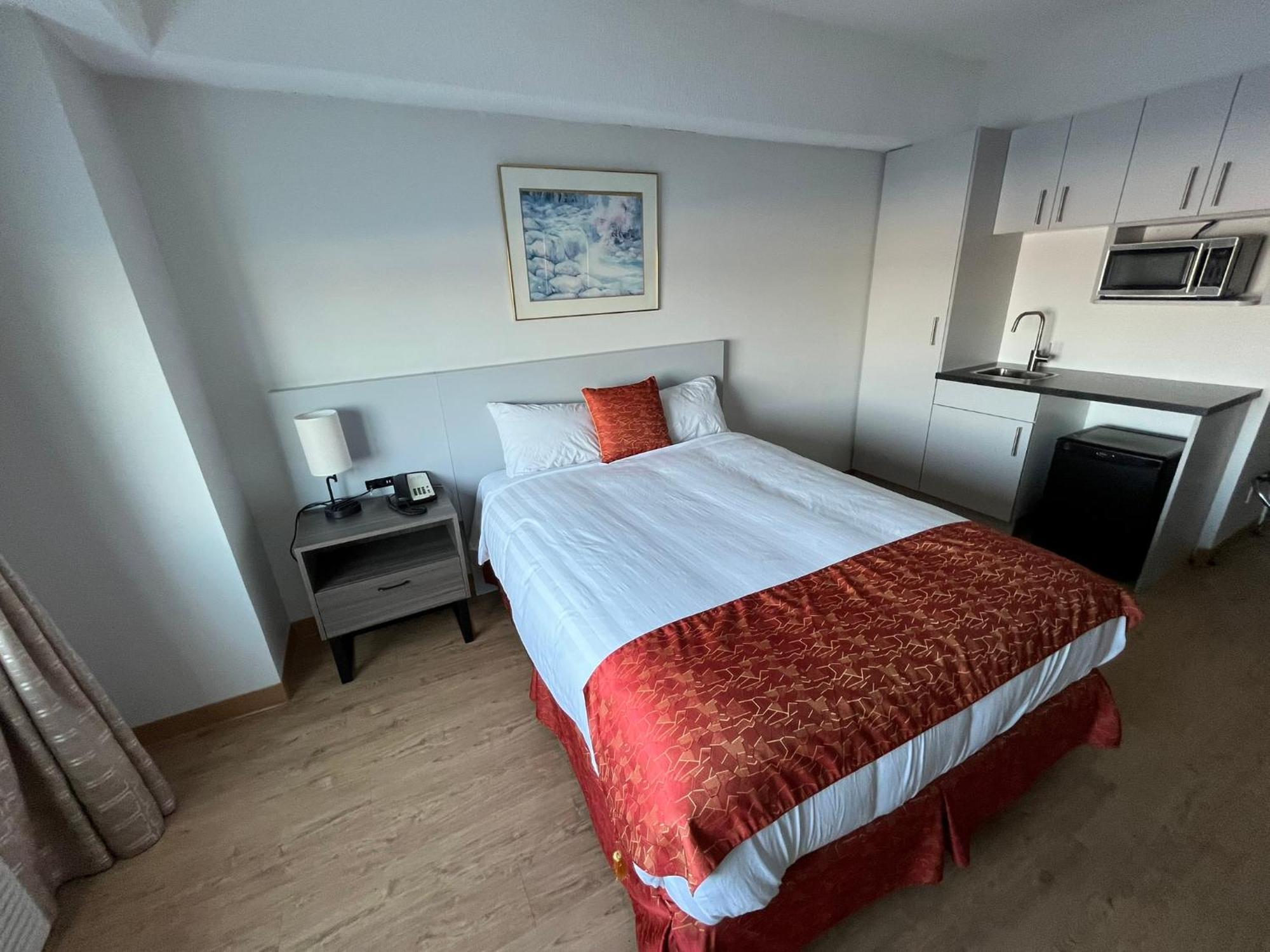 The Lodge Inn Edmonton Luaran gambar